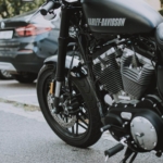 02.01.018 harley davidson vance & hines twin slash staand