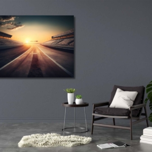 07.01.009 leeg circuit met zonsondergang woonkamer sfeer liggend