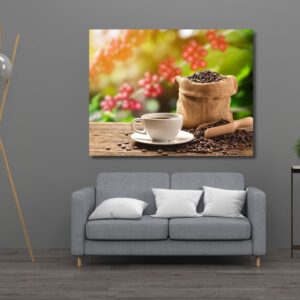 12.01.012-koffie-met-koffie-bonen-woonkamer-sfeer-liggend